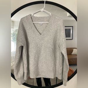 Evereve Gray Pullover Sweater